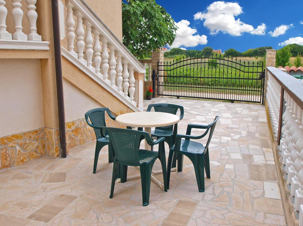 Apartments Durda 1390 斯廷佳 外观 照片